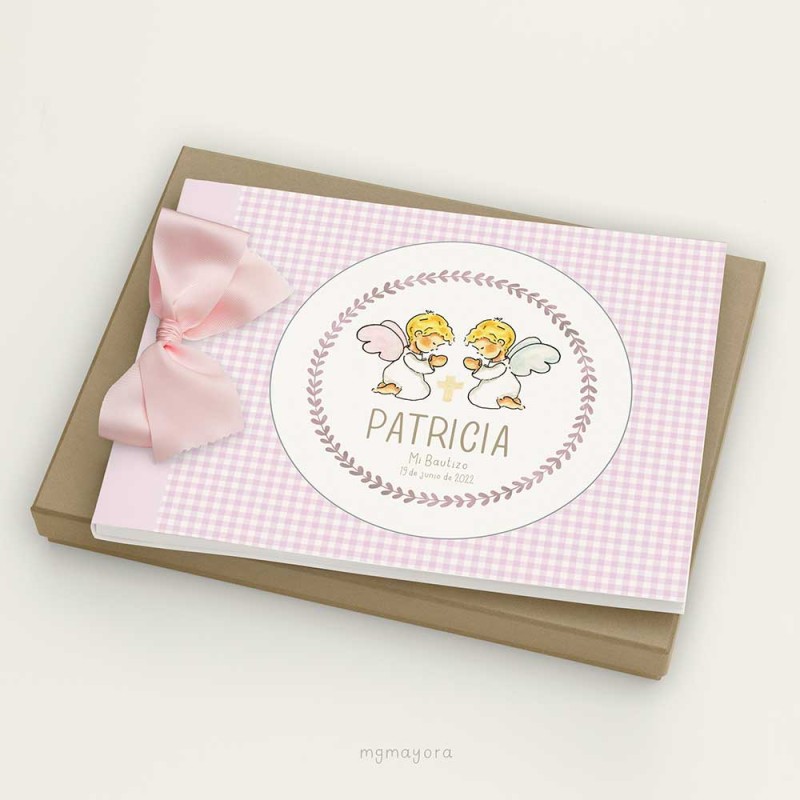 Libro del bebé Niña PATRICIA